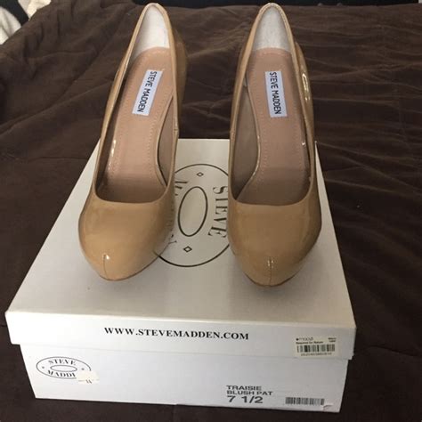 Steve Madden Nude Pumps Gem