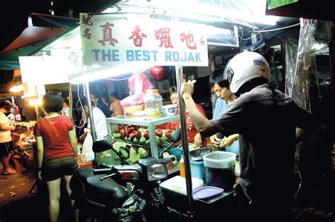 Jelutong Night Market Shopping In George Town Penang