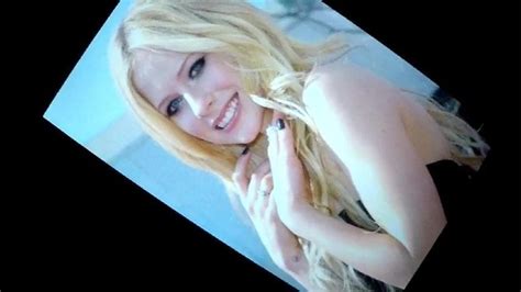 Avril Lavigne Cum Tribute Gay Porn XHamster