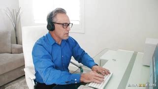 Milf Jennifer White Is Sucking Keiran Lee S Big Dick Porn Movies Movs