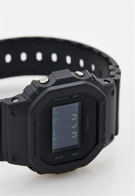 Мужские часы Casio DW-5600BB-1 купить за 14000 руб.