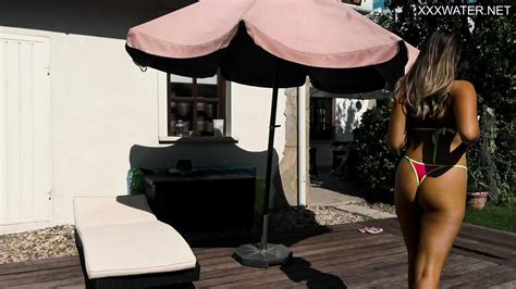 French Beauty Anita Rover In The Pool Anita Sex