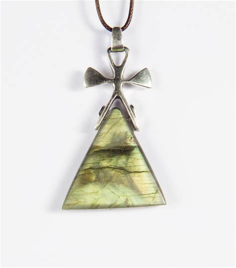 Амулет подвеска "Вход" из лабродора | AMULET