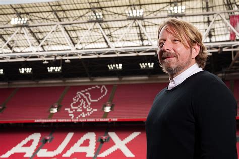 Ajax Amsterdam Z Biznesowym Dylematem Moralnym Dyrektor Sportowy