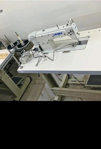 Juki Industrial Sewing Machine at ₹ 30000 | Juki Automatic Sewing ...