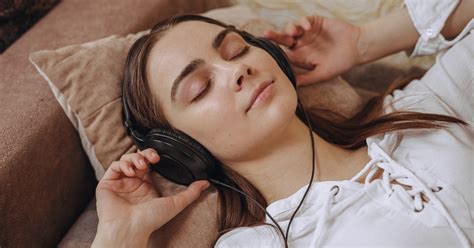 podcasts hot à écouter au lit ELLE be