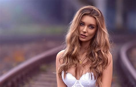 Wallpaper Girl Model Pretty Brunette Pose Portrait For Mobile And Desktop Section