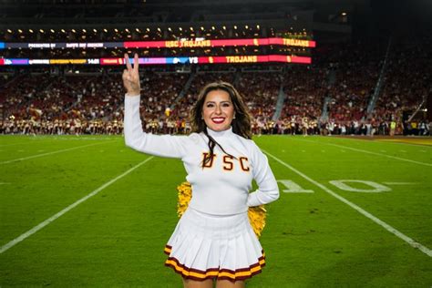 Pin On Usc Song Girls Sierra Neudeck Hot Cheerleaders Usc Cheerleading