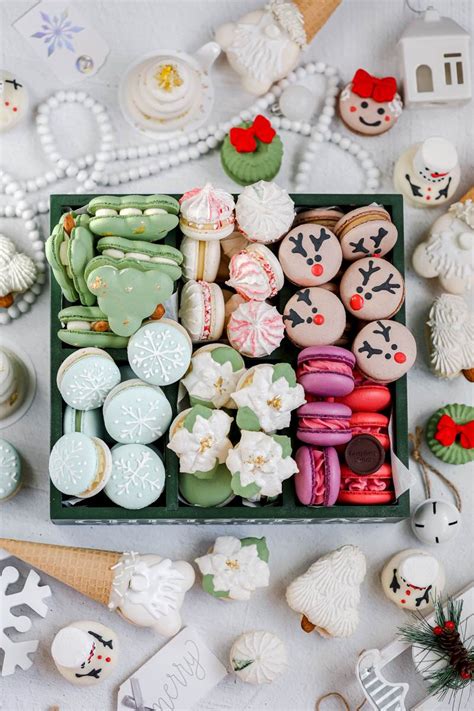 Christmas Macarons Box 2022 Everything Marina