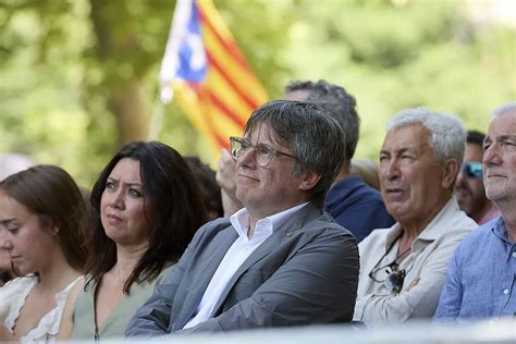 ERC Trata De Blindarse Del Intento De Boicot De Puigdemont Con Su