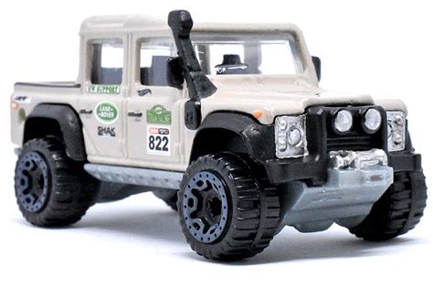 Land Rover Defender Double Cab Fjv Hot Wheels