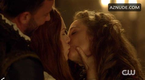 CATHERINE BERUBE Nude AZNude