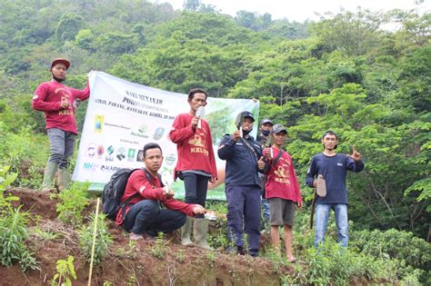 Jaga Kelestarian Alam Laz Al Azhar Tanam 1000 Pohon Di Gunung Wilis