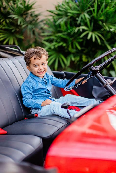 Ensaio Família Jeep Willys 1954 Newborn Referência Em Fotografia