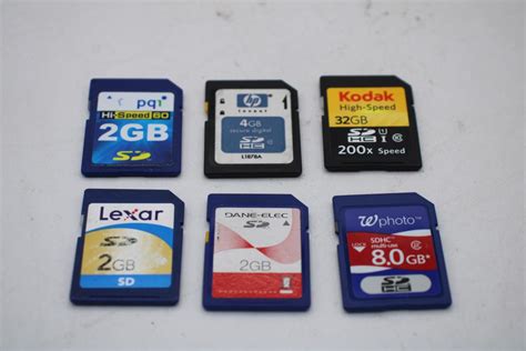 San Disk And More Memory Card Bulk Lot Pieces Property Room