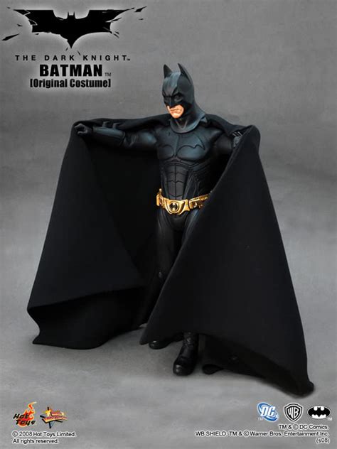 Hot Toys MMS 67 The Dark Knight Batman Original Costume Hot Toys Complete Checklist