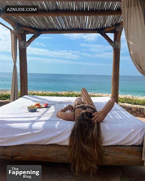 EMELIA HARTFORD Nude AZNude