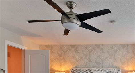 Why Your Ceiling Fan Makes Noise: A Guide To Fixing Noisy Fans