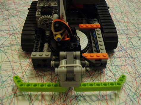 Architecture Machines: LEGO RCX TURNTABLE MACHINE