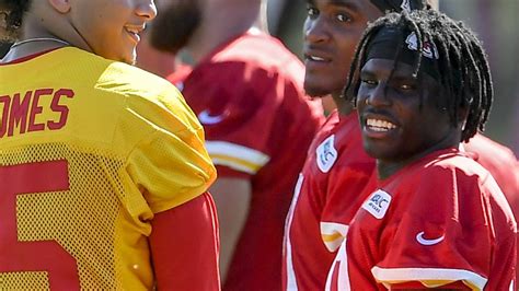 KC Chiefs’ Tyreek Hill continues on path to redemption | Kansas City Star