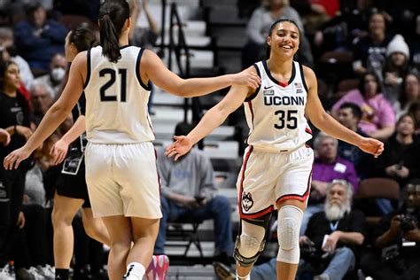 How To Watch Uconn Women S Basketball Citizenside