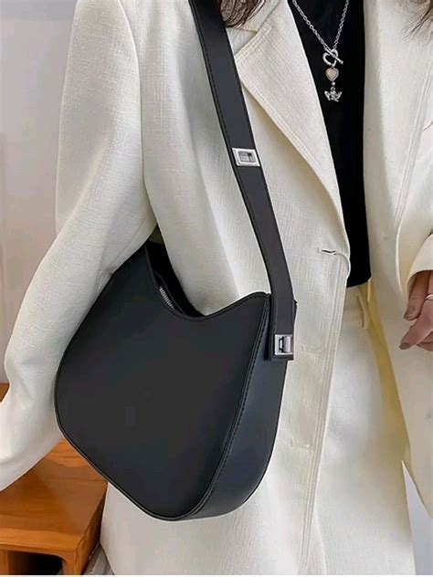 Корейская сумка-багет | Leather fashion, Travel shoulder bags, Shoulder bag