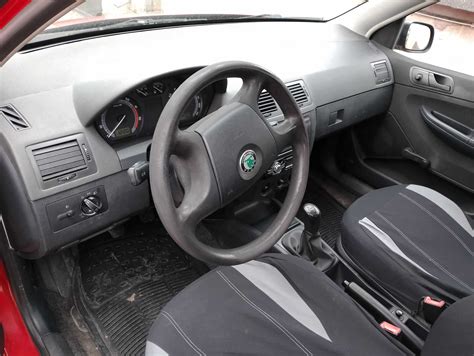Шкода Фабия 1.2 бензин/газ гр. Шумен 5-ти полк • OLX.bg