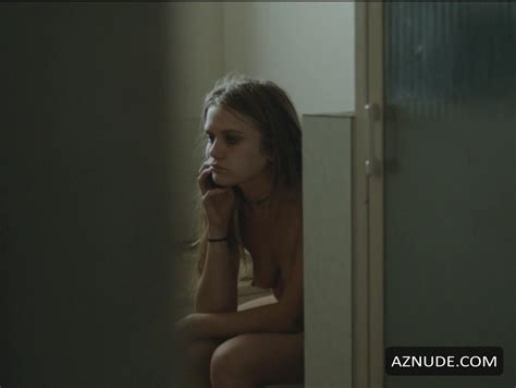 Slapper Nude Scenes Aznude