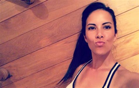 Hot Tania Tare Bikini Pics