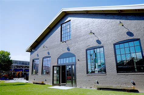 Naked River Brewing Co BBQ 1791 Reggie White Boulevard Chattanooga TN USA