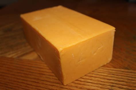 Why Is Cheddar Cheese Orange Because It S Fake Off Grid World