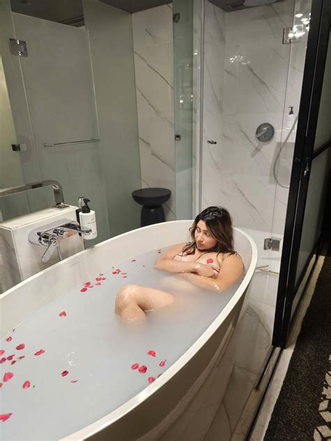 Beautiful Babe Fariha Nude Showing Fingering Sundarikanya