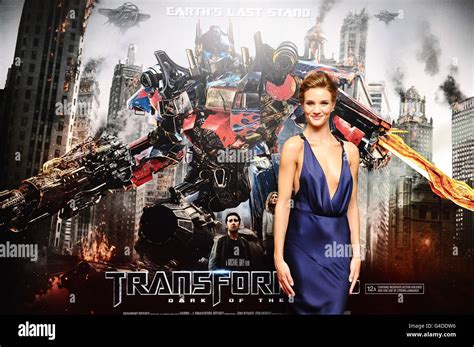 Rosie Huntington-Whiteley arrives at the UK fan screening of ...