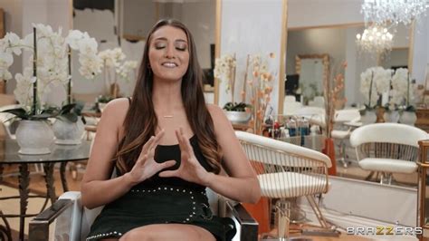 Brazzers Bella Rolland Braylin Bailey Sexy Sneaky Stylist Porn Pic