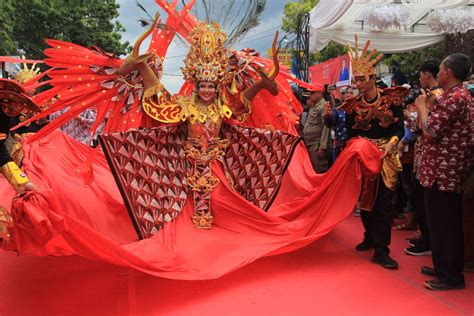 Hari Jadi Indramayu Ke 496 Cukup Meriah Hari Ini Digelar Karnaval