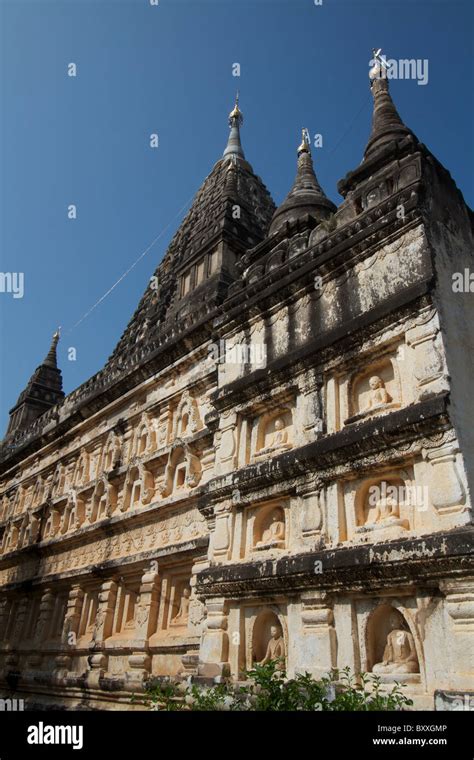 Mahabodhi Temple Bagan Stock Photo Alamy