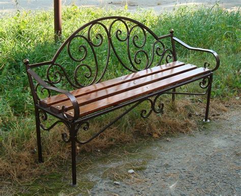 Кованная скамейка своими руками: Садовая скамейка из профтрубы своими ...