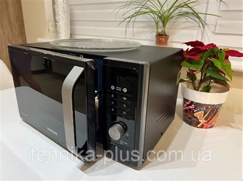 Купить Микроволновка Samsung MS23F301TFK, Малазия, черная, цена 4300 ...
