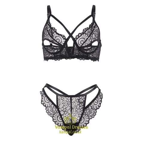Black Bra Set Lingerie Set Luxury Lace Costumes Women Underwear Set Hollow Out Temptation Exotic