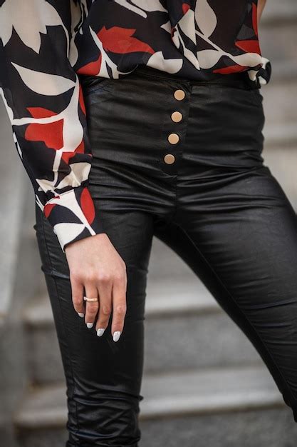 Premium Photo Seductive Twins In Shine And Glamorous Lingerie Posing With Crossed Hands