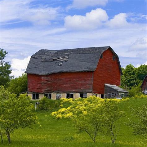 Michigan Barn Country Barns Country Life Country Living Hangar Barn