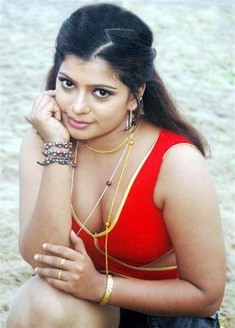 Hot Wanted Girls Desi Masala Wallpapers