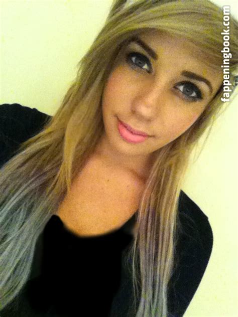 Alanah Pearce Charalanahzard Nude OnlyFans Leaks Fappening Page FappeningBook