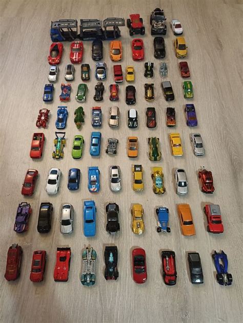Spielzeug Autos Viele Hot Wheels Gebraucht In Seuzach F R Chf Mit Lieferung Auf Ricardo