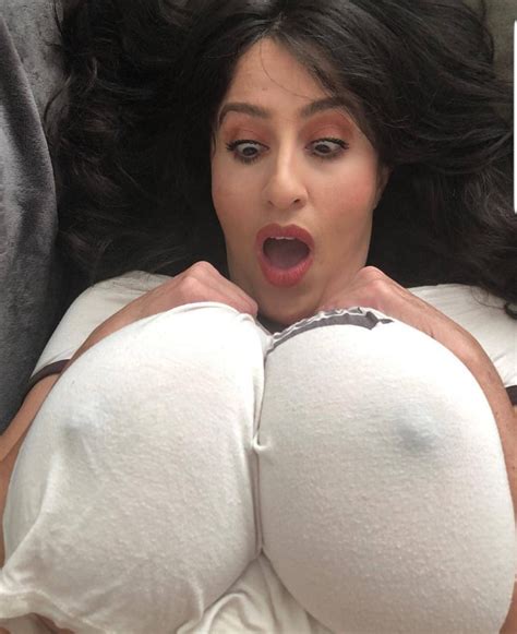 She Surprised Porn Pic