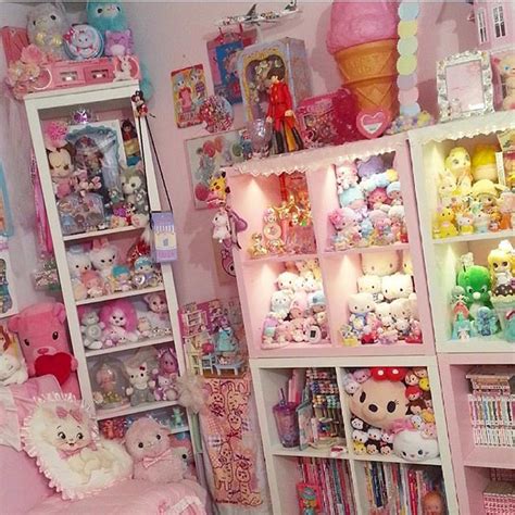 17 Best images about Kawaii room on Pinterest | Kawaii shop, Pastel ...