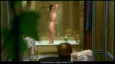 Naked Ursula Andress In Doppio Delitto