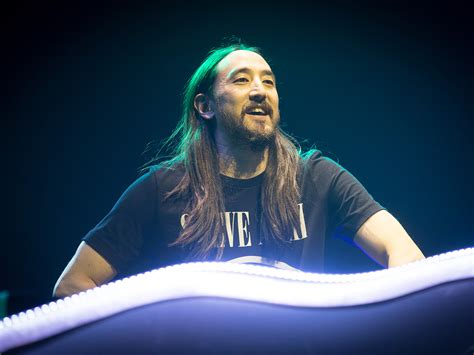 Steve Aoki Wiki, Wife Tiernan Cowling, DJing Career & Net Worth in 2019