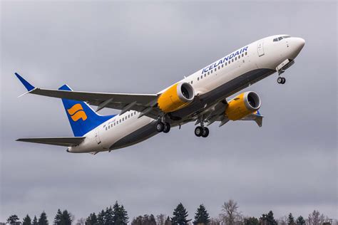 Icelandair adds Boeing 737 MAX to its fleet | SkyTALK Online