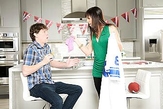 Alana Cruise Fucking In The Couch With Her Innie Pussy